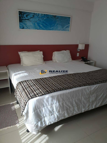 Imagem 4 de 6 de M - Flat Mobiliado 30m² No Hotel Ramada, Localização Excelente - 1049