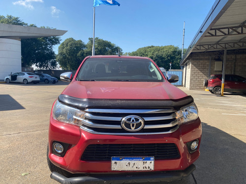 Toyota Hilux Pick-Up 2.8 Cd Srv 177cv 4x2