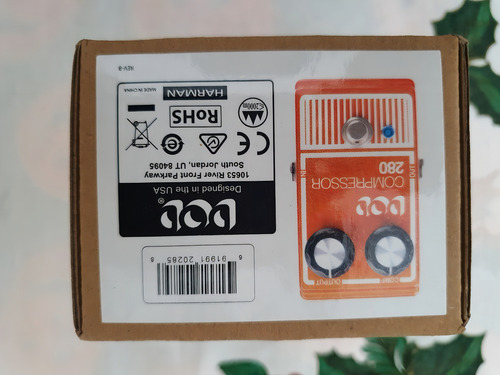 Pedal De Efecto Compresor Óptico Para Guitarra Compressor 28 Color Naranja