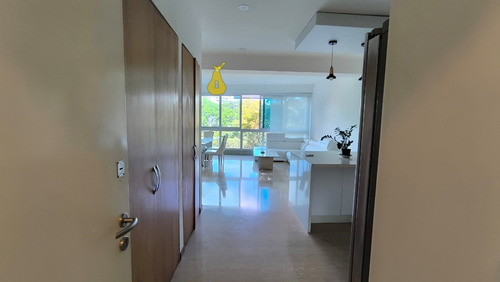 Alquiler / Campo Alegre/ 3 Habitaciones/ 3 Baños / Aquiler $ 2900