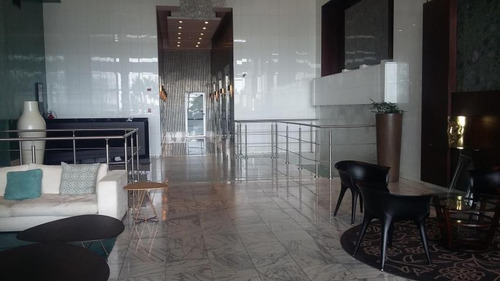 Imagen 2 de 14 de Venta De Apartamento En Waters On The Bay, Av Balboa 20-5867