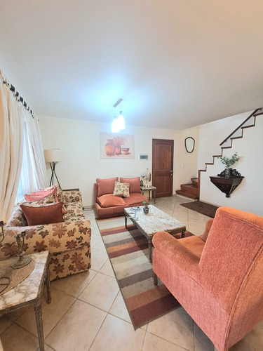 Casa En Venta Valles Del Country, Talca (106218)