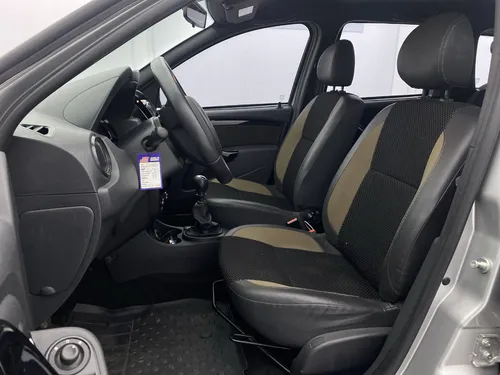 Renault Duster 2.0 DYNAMIQUE/INTENS MT 4X4