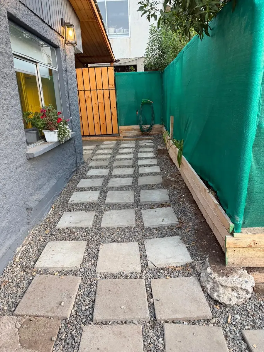 Imagen 1 de 10 de Casa 2 Dormitorios Remodelada Tiene Estacionamiento