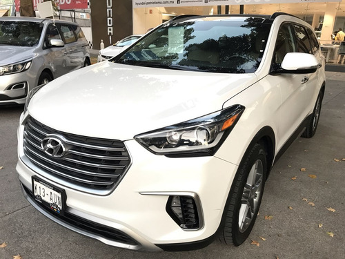 Imagen 13 de 15 de Hyundai Santa Fe 2018 3.3 Limited Tech At