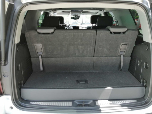 Imagen 4 de 15 de Chevrolet Tahoe 2019 5.4 Lt Piel Cubo At