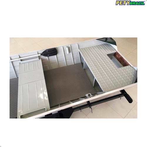 Barco Pety Brasil 600 Master