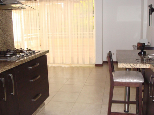 Imagen 8 de 15 de Townhouse En Venta Loma Linda 22-21350 Eva Castillo 0414.306.72.20