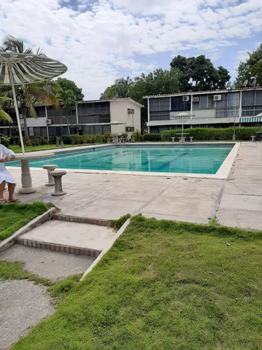 Imagen 2 de 3 de Venta Apto. 47mts. Los Caneyes Ii - Rio Chico. 1h, 1b, 1e - Piscinas Para Adultos Y Niños