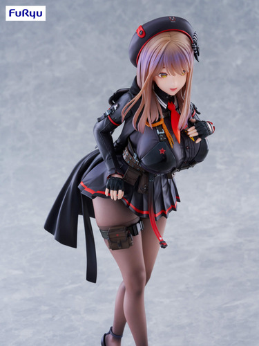 Figura Goddess Of Victory: Nikke - Emma 1/7 F:nex (furyu)