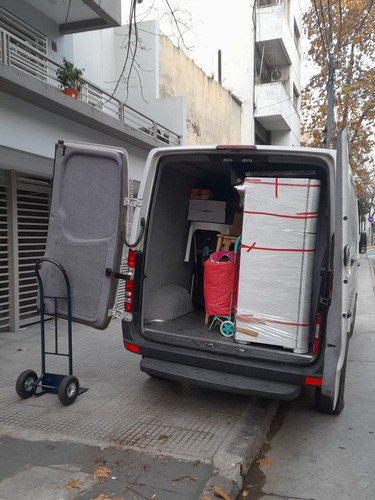 Imagen 3 de 5 de Mini Fletes Minifletes Economico Viajes Al Interior Del Pais