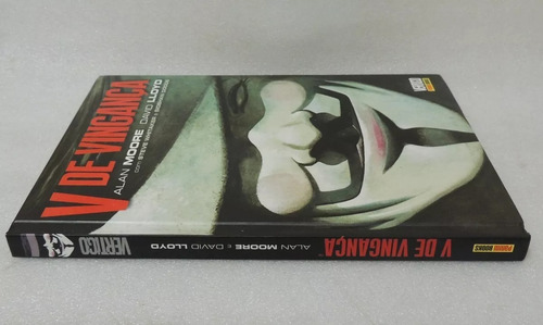 V De Vingança - Capa Dura (panini) ~leia A Descrição (Usado)