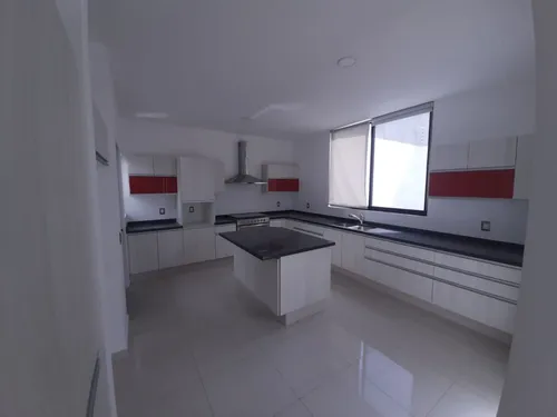 Estrena Residencia De Autor En Cumbres Del Lago, Jardín, 3 Recs, Tina, Cto Serv