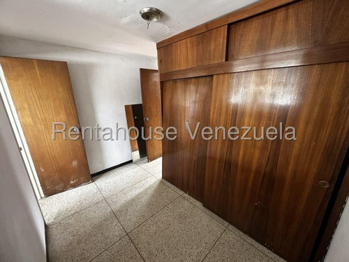Te Lo Tengo Apartamento En Venta En El Paraiso 25-3369 Ye