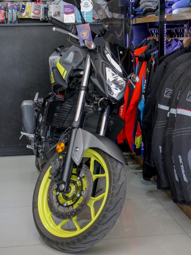 Imagen 4 de 12 de Yamaha Mt 03