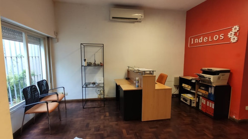 Imagen 3 de 17 de Casa En Venta, A Nuevo! Con Jardin 10 X 15 Al Fondo!