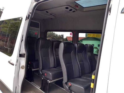 Imagem 5 de 9 de Sprinter 415cdi Ano 2014, 16lug, Teto Alto Comp R$ 121