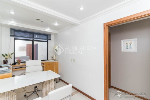 Imagem 11 de 15 de Sala/conjunto - Cristo Redentor - Ref: 295803 - L-295803