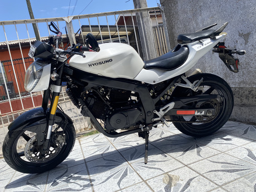 Moto Hyosung Gt250r Año 2014