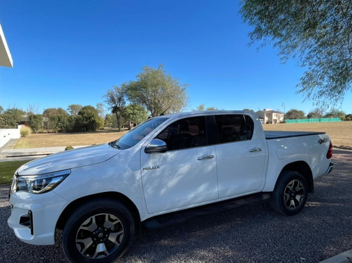 Imagen 4 de 10 de Toyota Hilux 2.8 Cd Srx 177cv 4x4 Automatica