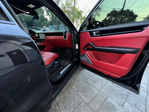 Porsche Cayenne coupé 3.0 v6 turbo at