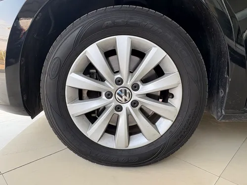 Volkswagen Passat 2.5 Confortline At