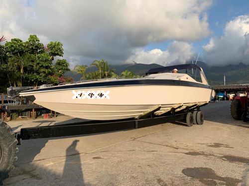 Lancha Magnum 39 2003