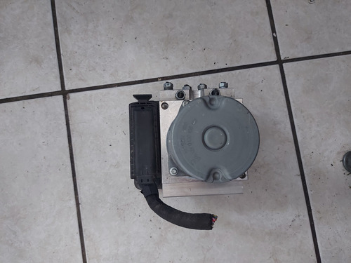 Modulo Abs Bmw E60 04-10 (3451-6783360) Ml404 (Usado)