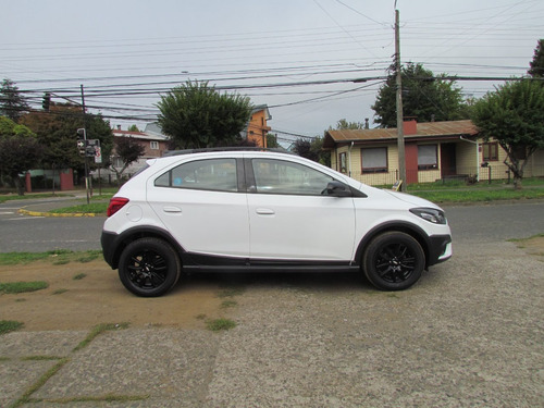 Chevrolet Onix 1.4 Lt Mt