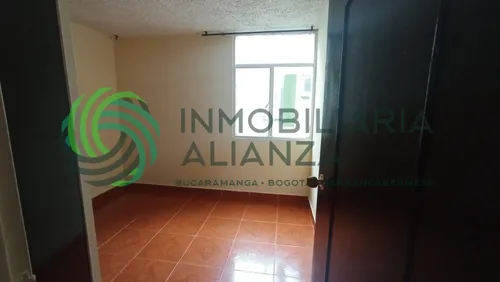 Apartamento En Arriendo En Bucarica. Cod A15586