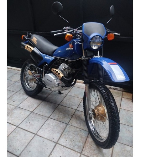 Honda X L   250r -1983