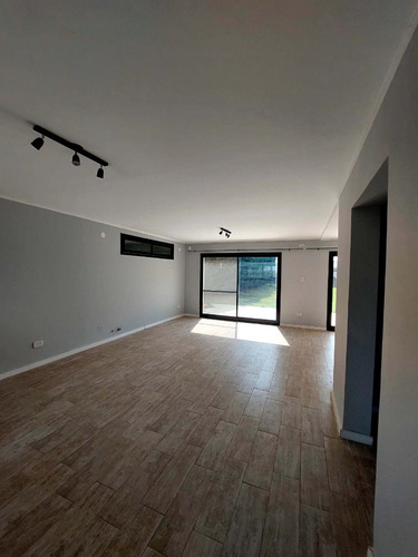 Casa Ricardone A Estrenar