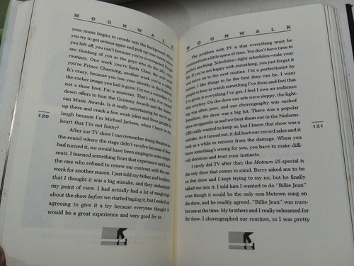 Livro Moonwalk By Michael Jackson - Revised Edition (2009) - Em Inglês (Usado)
