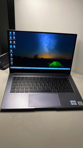 Laptop Huawei Matebook (Usado)