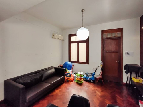 Imagen 4 de 19 de Venta De Departamento En Flores