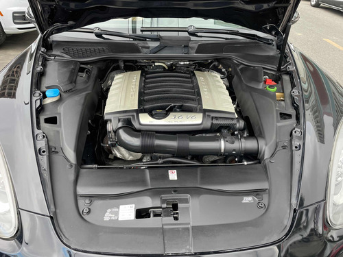 Imagen 12 de 15 de Porsche Cayenne Platinum Americano