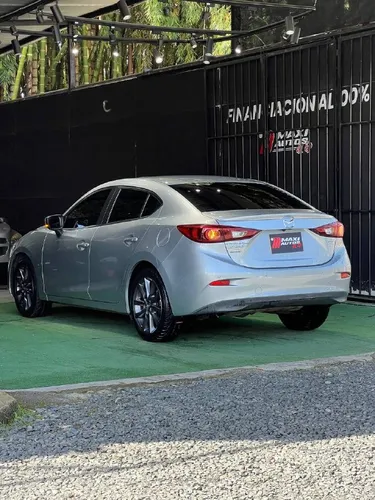 Mazda 3 2.0 Grand Touring