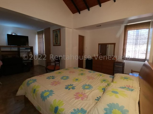 Imagen 25 de 28 de Hermoso Th De Esquina, Con Acabados De Primera. Comodas Habitaciones Con Closet, Hermosa Cocina Completamente Equipada, Amplio Patio Con Caney, 3 Puestos De Estacionamiento Techados