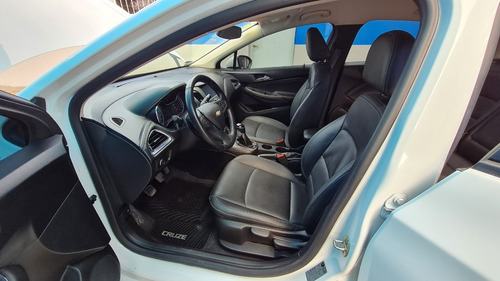 Imagen 6 de 11 de Chevrolet 2017 Cruze 1.4 4 Ptas Lt 61000km