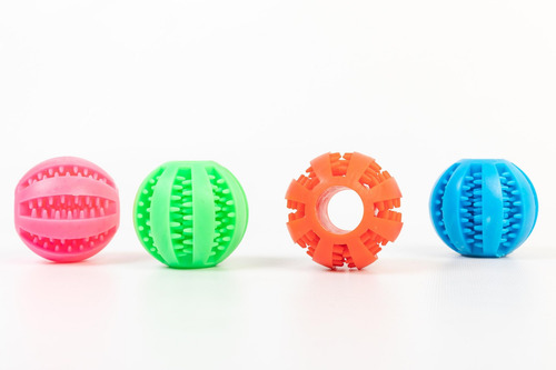 Imagen 8 de 10 de Pelota De Goma Tpr Limpia Dientes Para Perro 5 Cm