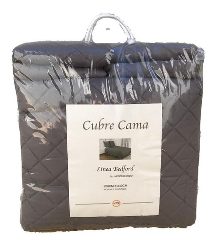 Imagen 4 de 5 de Colcha Cubrecama Bedford 220cm X 240cm Con Fundones