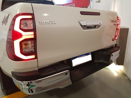 Toyota Hilux 2.8 Cd Srv 177cv 4x4 0km 2021