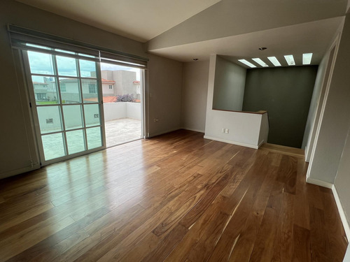 Casa En Venta En Metepec