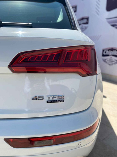Audi Q5 2.0 L T Select Dsg