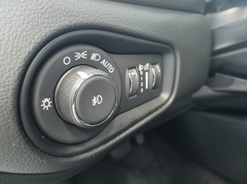 Imagen 15 de 16 de Jeep Renegade Trailhawk 1.3t 175cv 270t At9 Mc