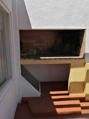 Casa En Venta De 4 Dormitorios En La Juanita