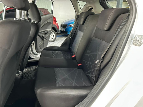 Ford Fiesta Kinetic Design 1.6 S 120cv 2015