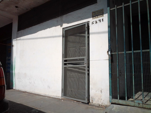 Venta Local En La Tablada 24 M2 Bolivar Y Crovara