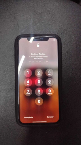 Imagem 1 de 2 de Reparo De Smartphones