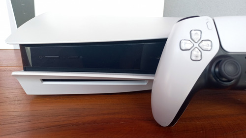 Ps5 Playstation 5 825gb (com Leitor) + De 70 Jogos - Leia!! Branco (Usado)